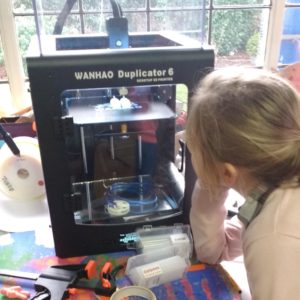Digitaal maken: je eigen koelkastmagneet - 27/05/2017 - 8+