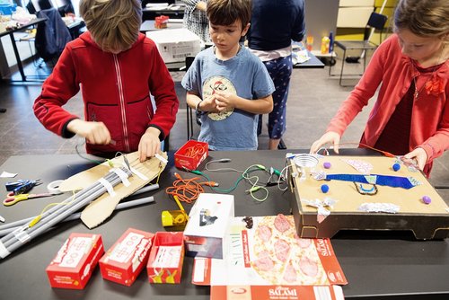 Digitaal maken: Een originele stoffen tas - 13/10/2018 - 8+