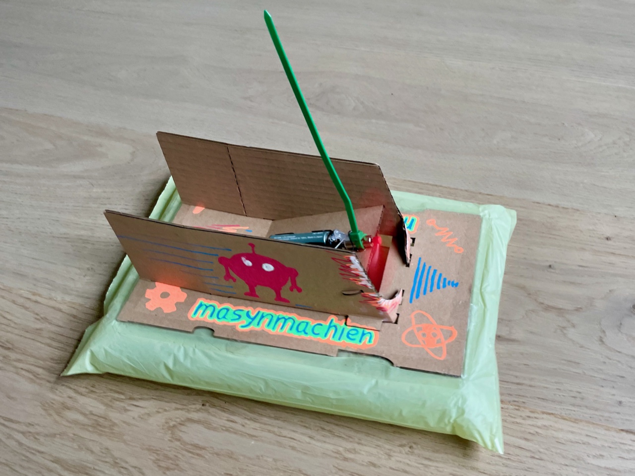 Hovercraft makers, 10+, 22-26 Aug, Gent